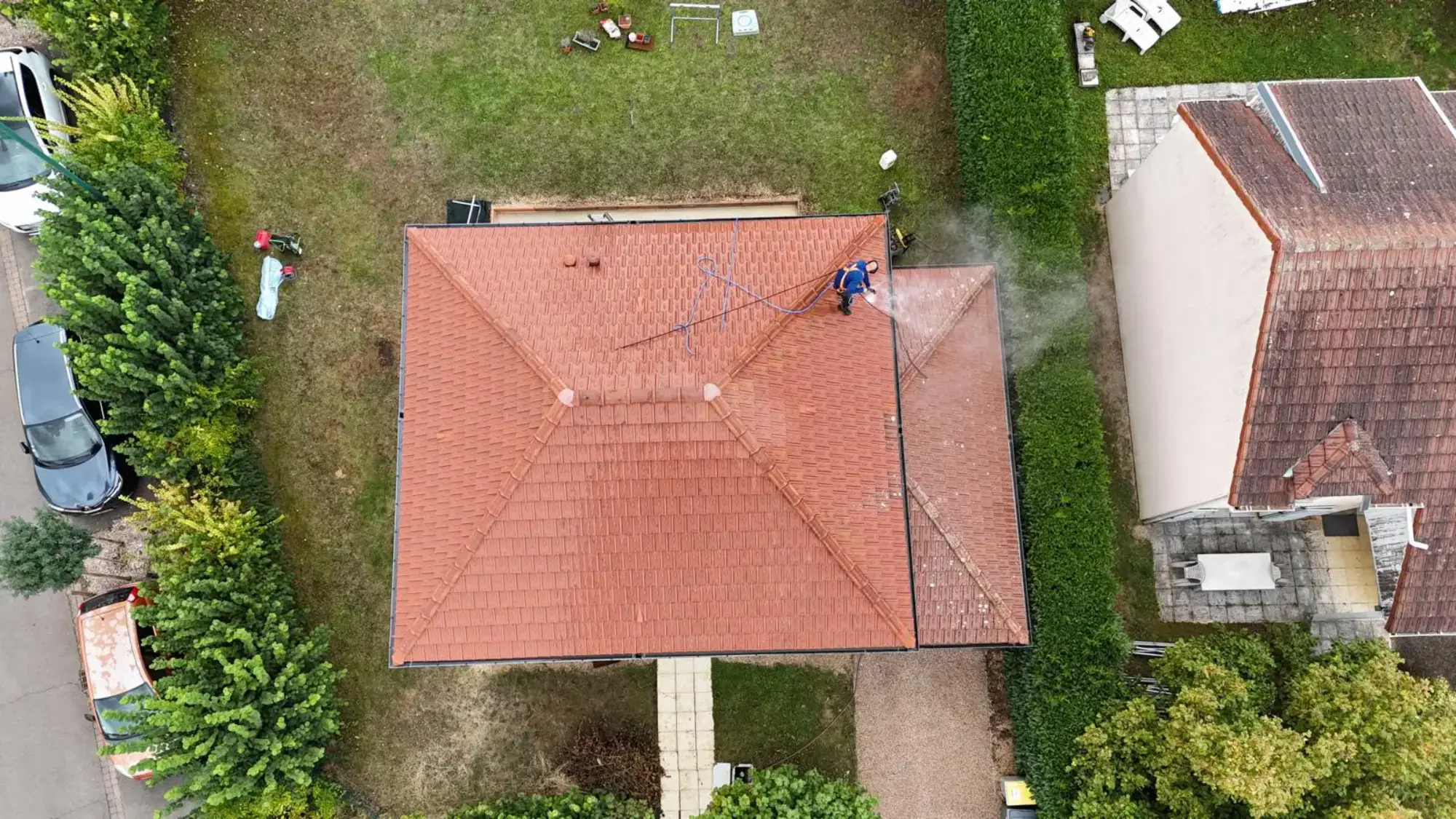 demoussage-entretien-toiture
